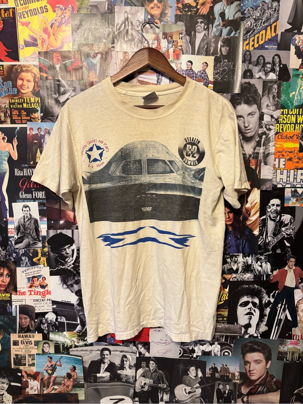 Graphic Crewneck Short Sleeve T-Shirt in Cream